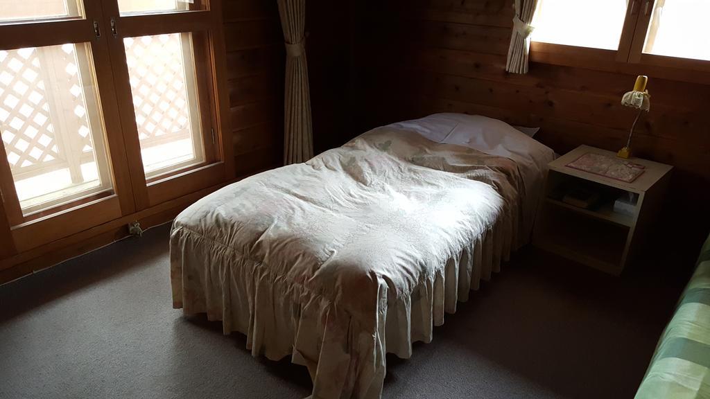 Pension Heidi Kitashiobara Exteriör bild